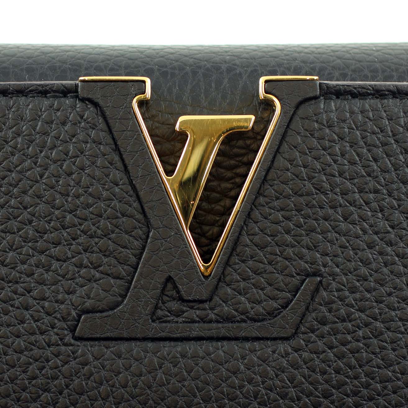 Louis Vuitton Capucines MM