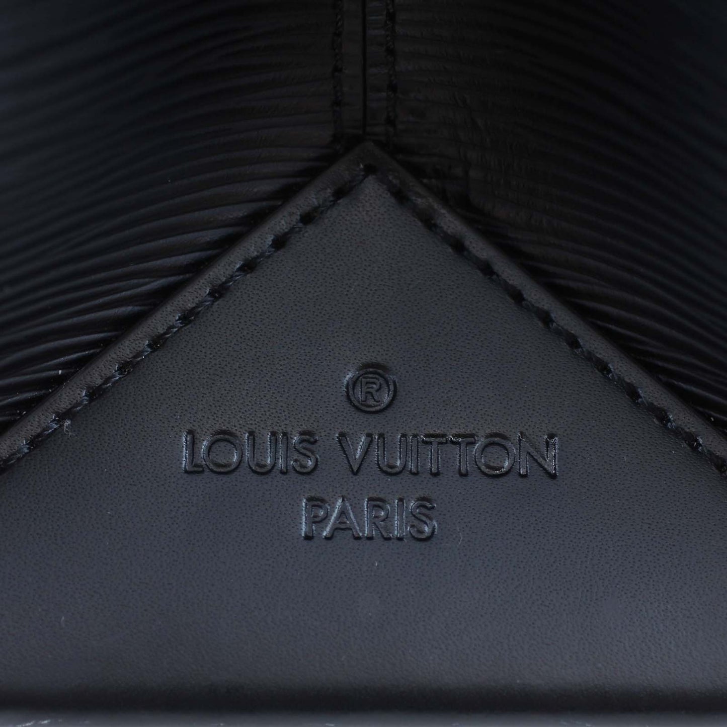Louis Vuitton Kleber MM Epi