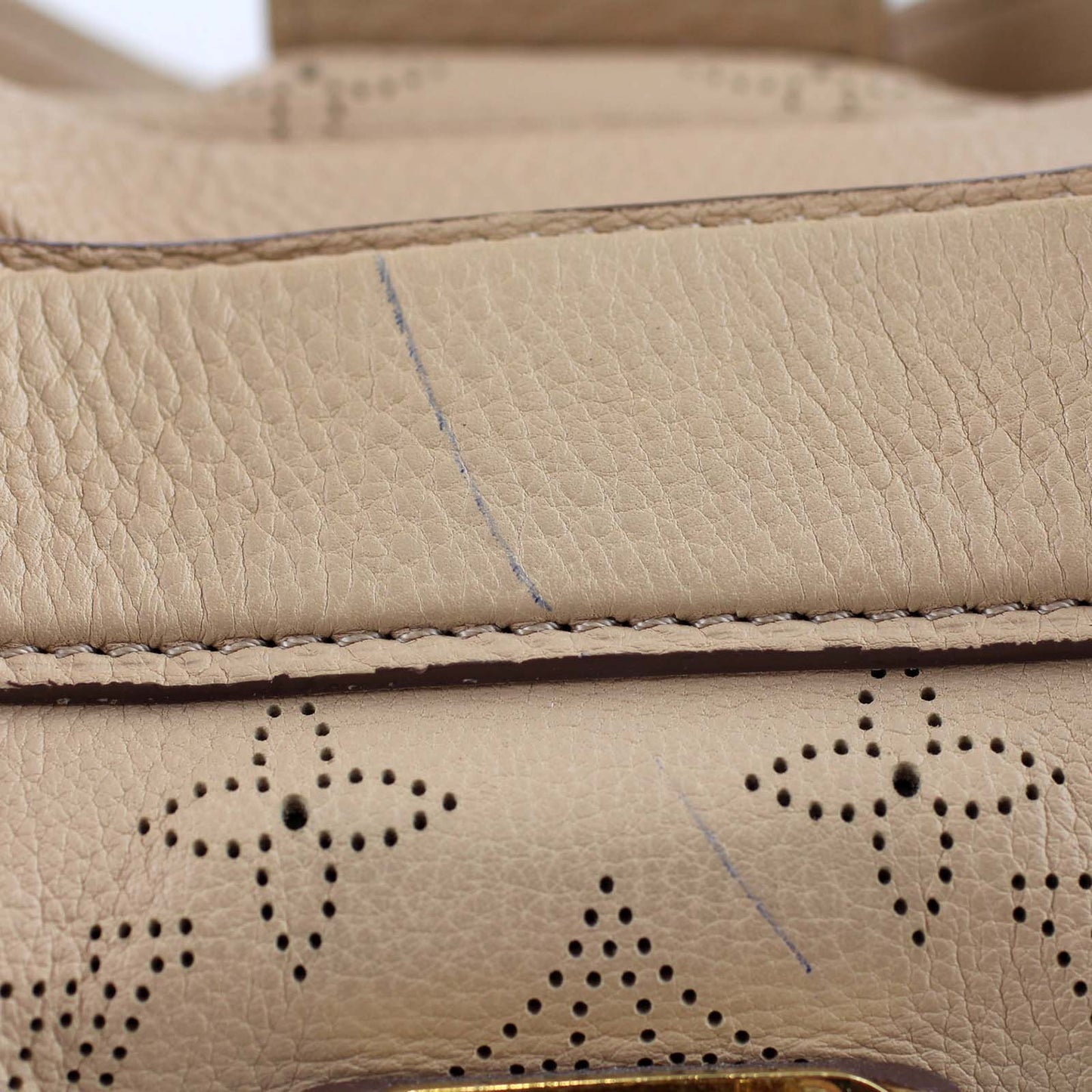 Louis Vuitton Mahina Cirrus PM