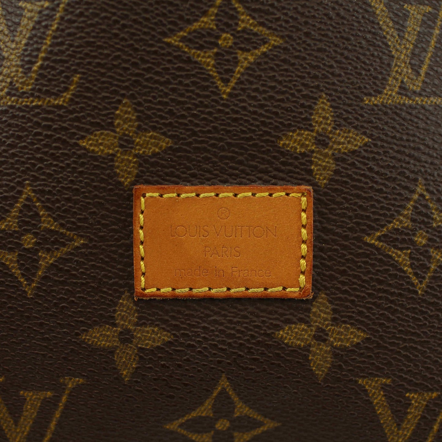 Louis Vuitton Saumur 30