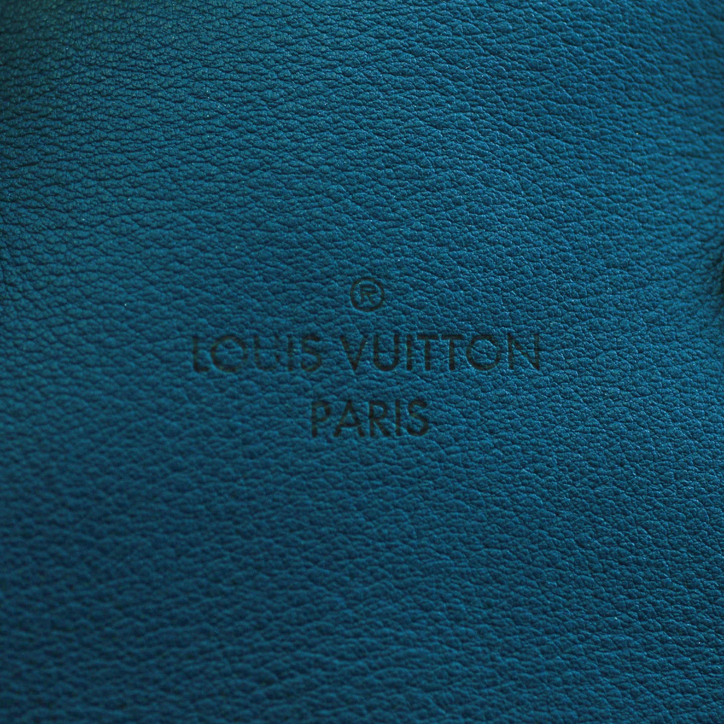 Louis Vuitton W Tote BB