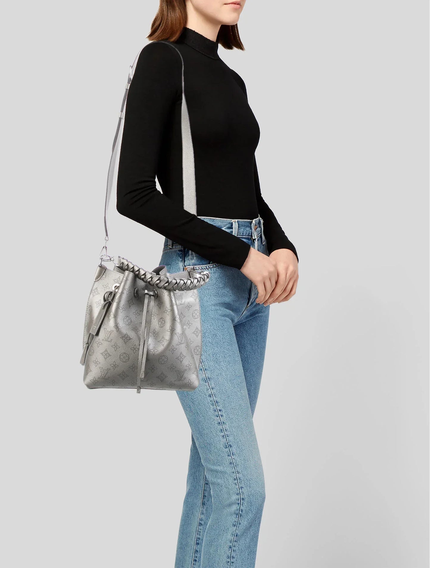 LOUIS VUITTON MURIA BUCKET BAG
