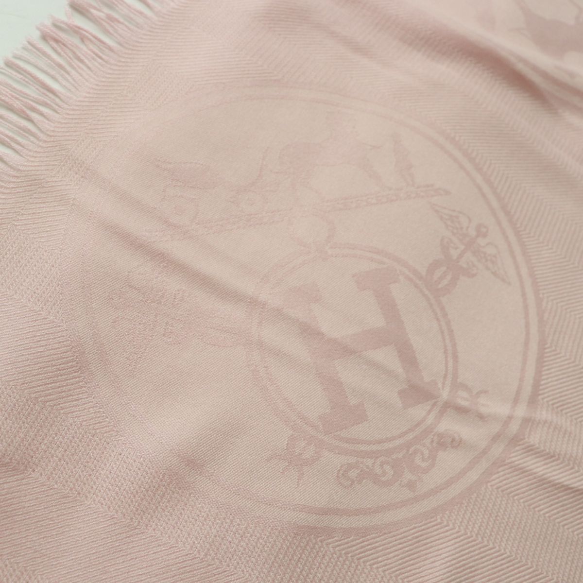 HERMES Stall Main: 85% cashmere, Main: 15% silk Rose Petal (Baby Pink type) Women  d