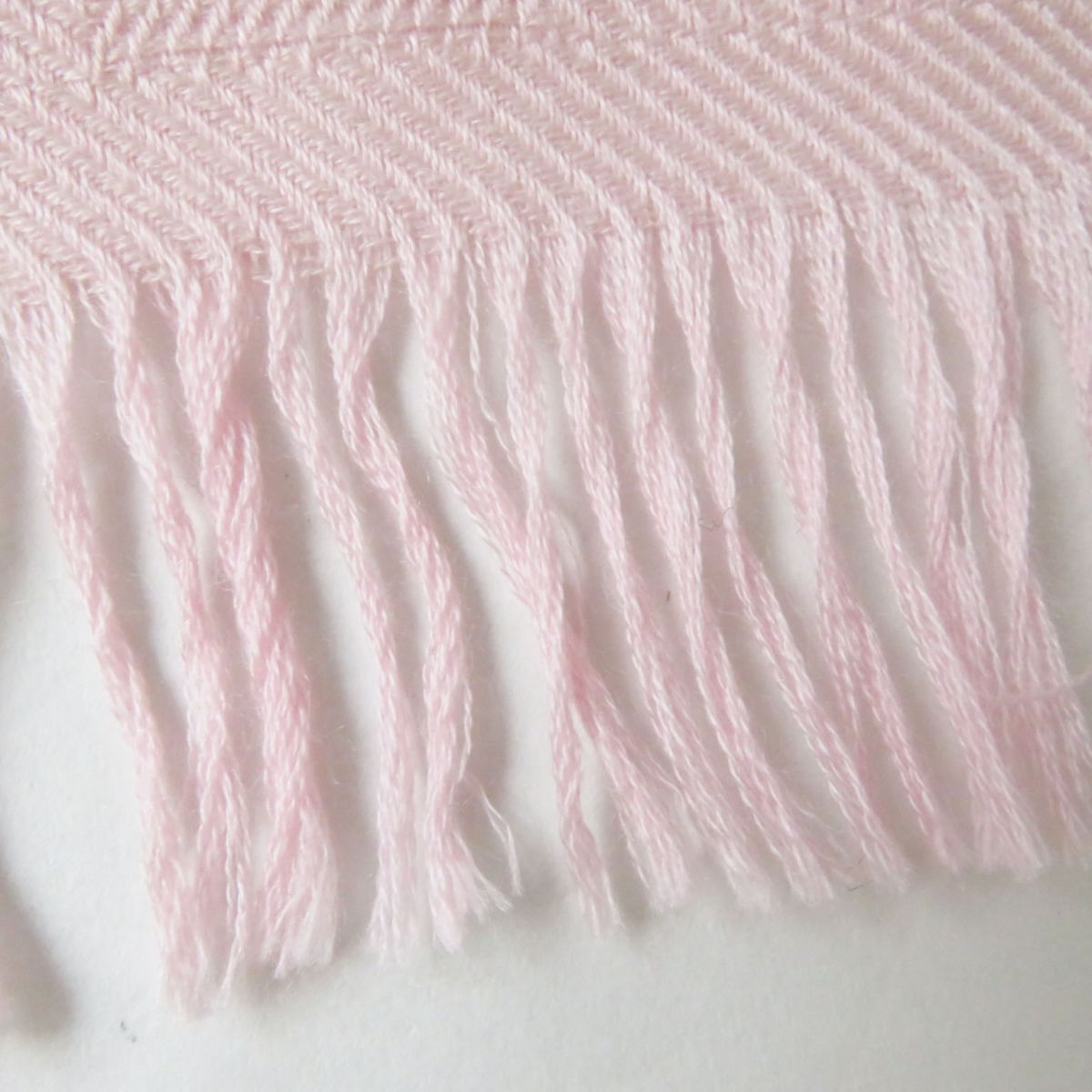 HERMES Stall Main: 85% cashmere, Main: 15% silk Rose Petal (Baby Pink type) Women  d