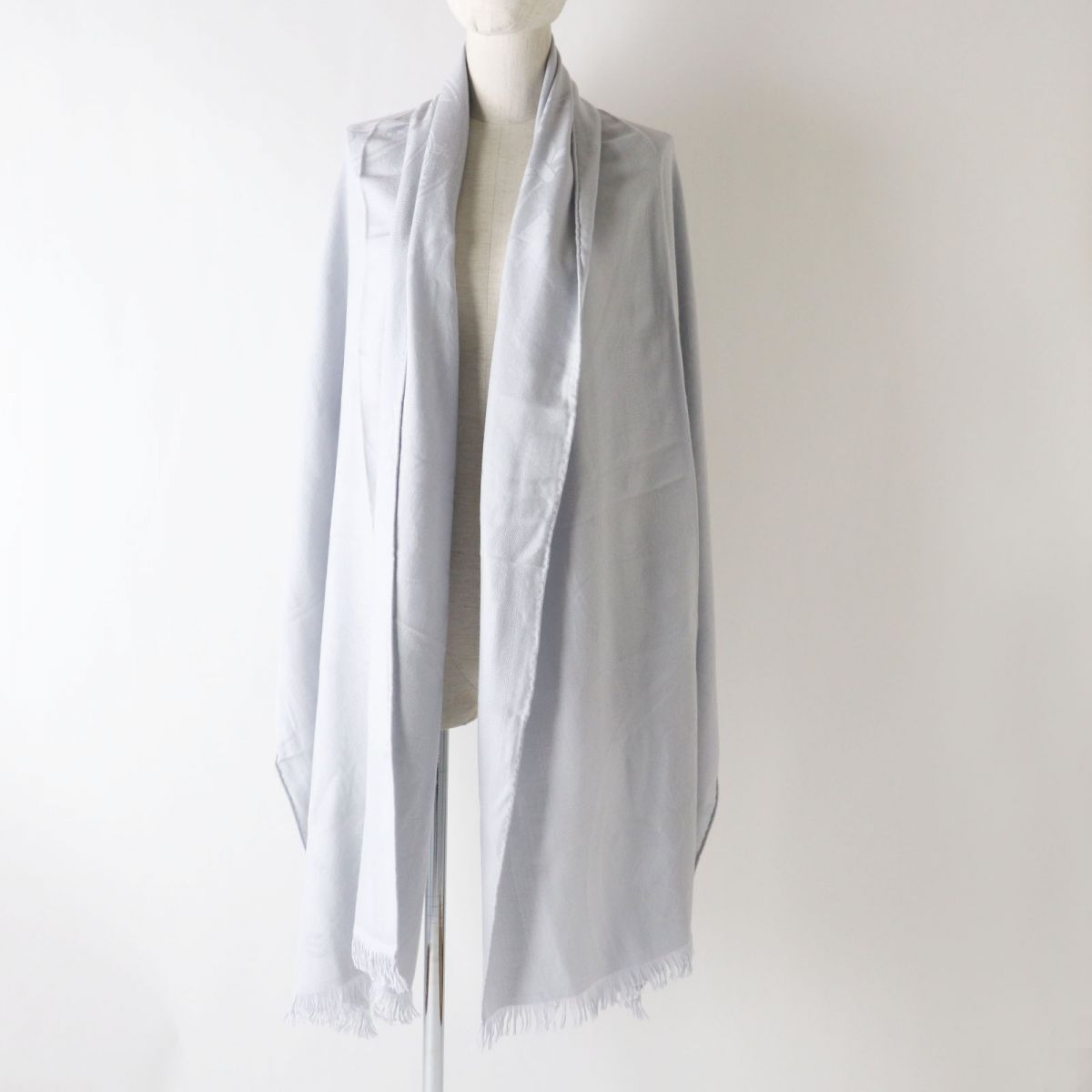 HERMES Stall Main: 85% cashmere, Main: 15% silk Light gray Women  d