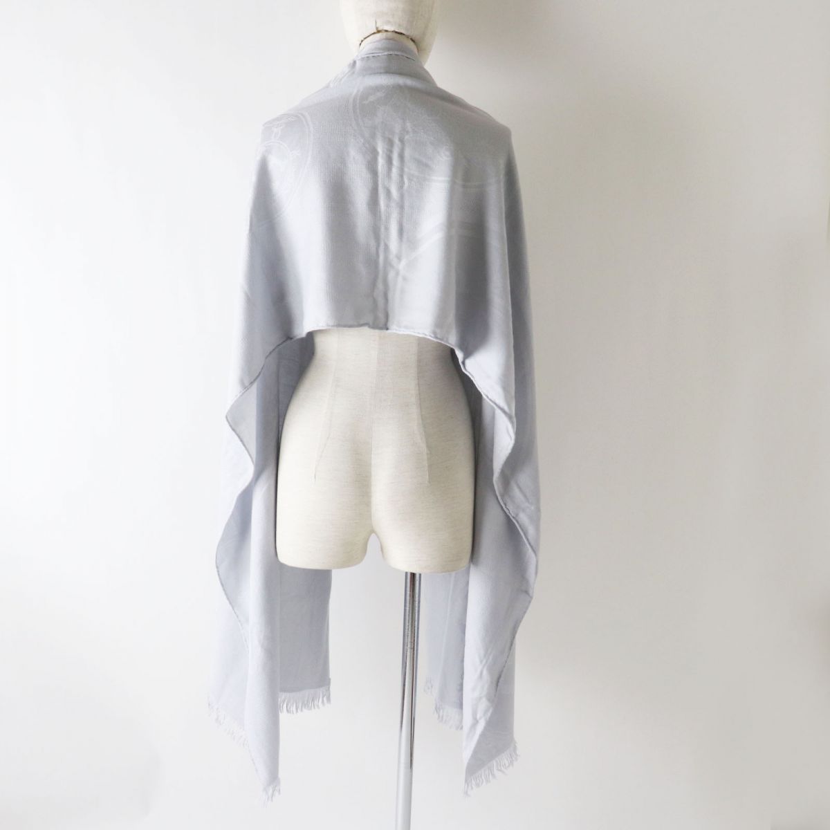 HERMES Stall Main: 85% cashmere, Main: 15% silk Light gray Women  d