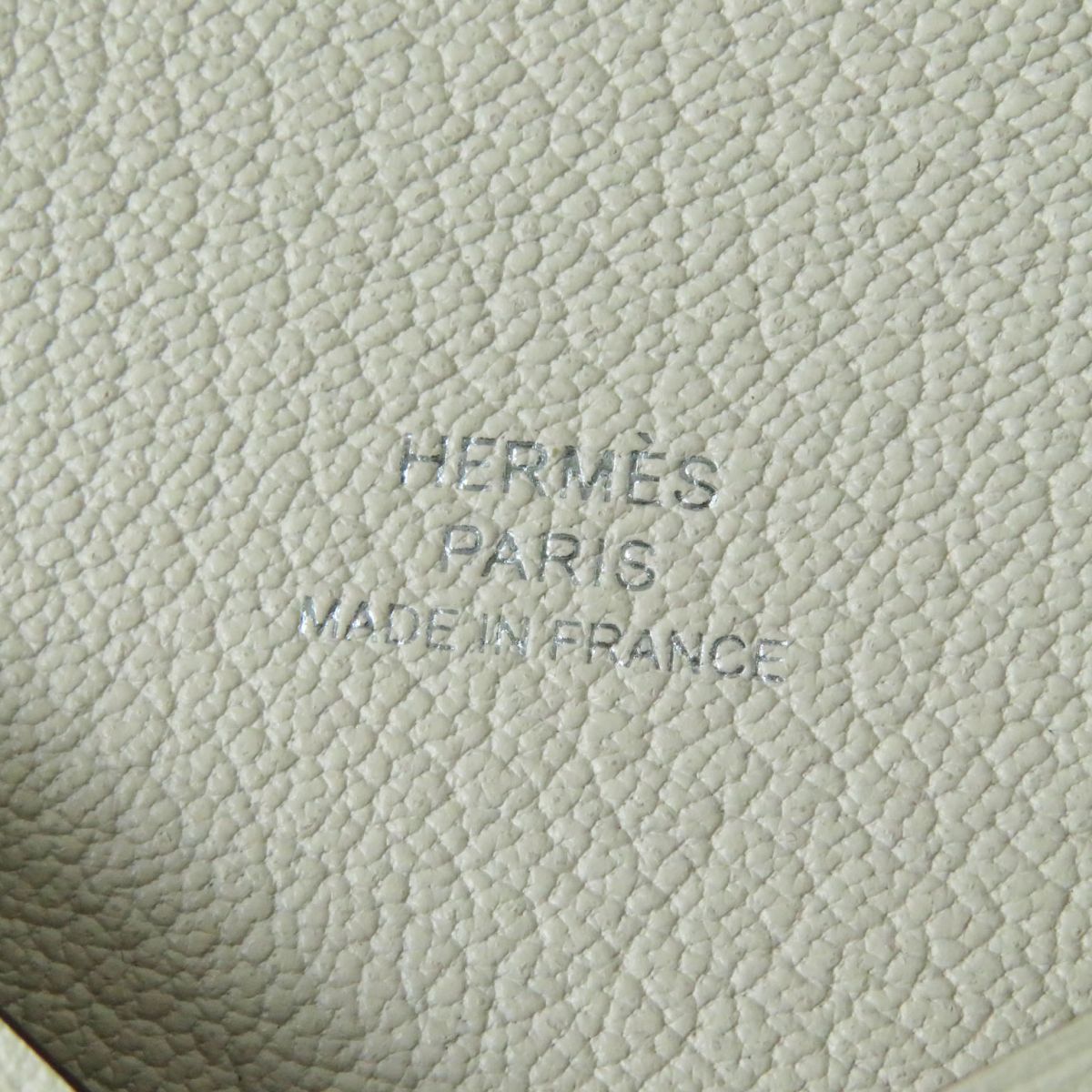 HERMES Card Case Main: Vaux Swift Nata (Ivory type) x Silver Metal<br>Aviator Women  d