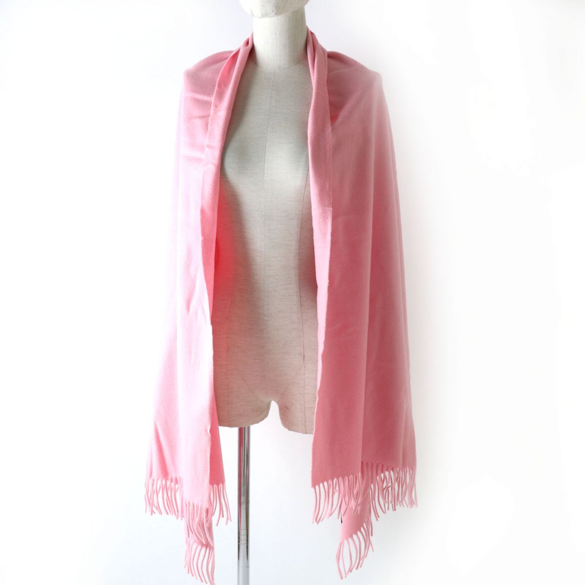 HERMES Stall Main: 100% cashmere Baby pink Women  d