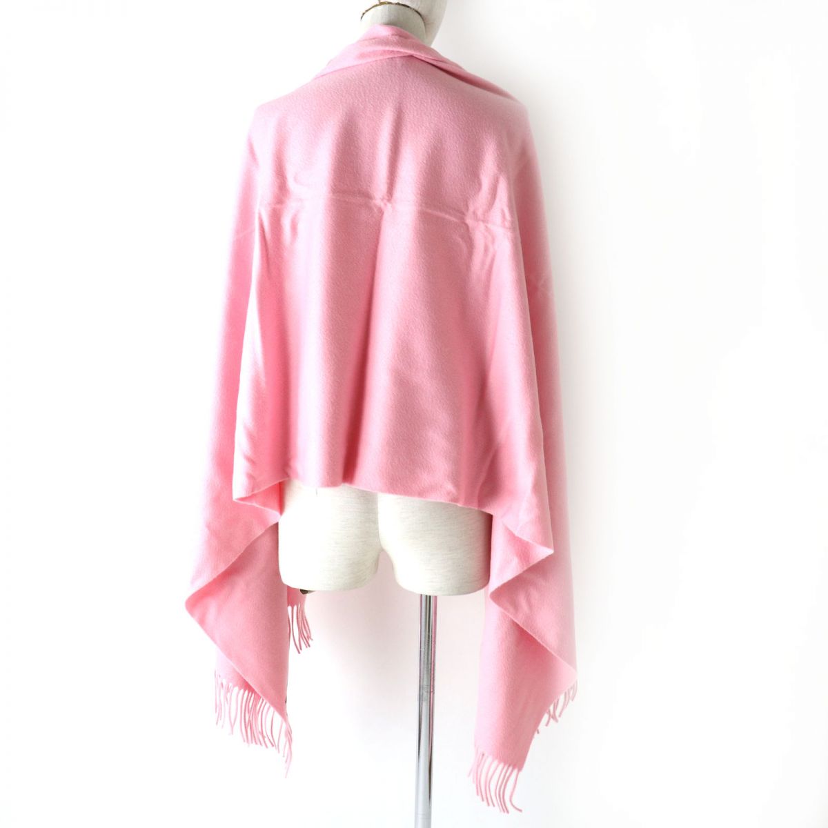 HERMES Stall Main: 100% cashmere Baby pink Women  d