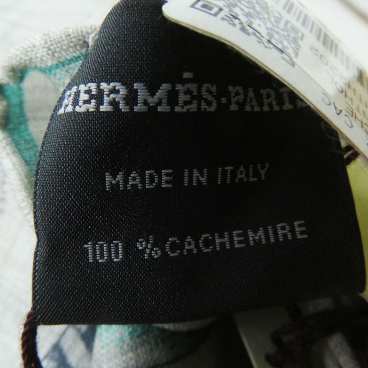 HERMES Stall Main: 100% cashmere Gray x Multi (Robe de Soir) Women  d