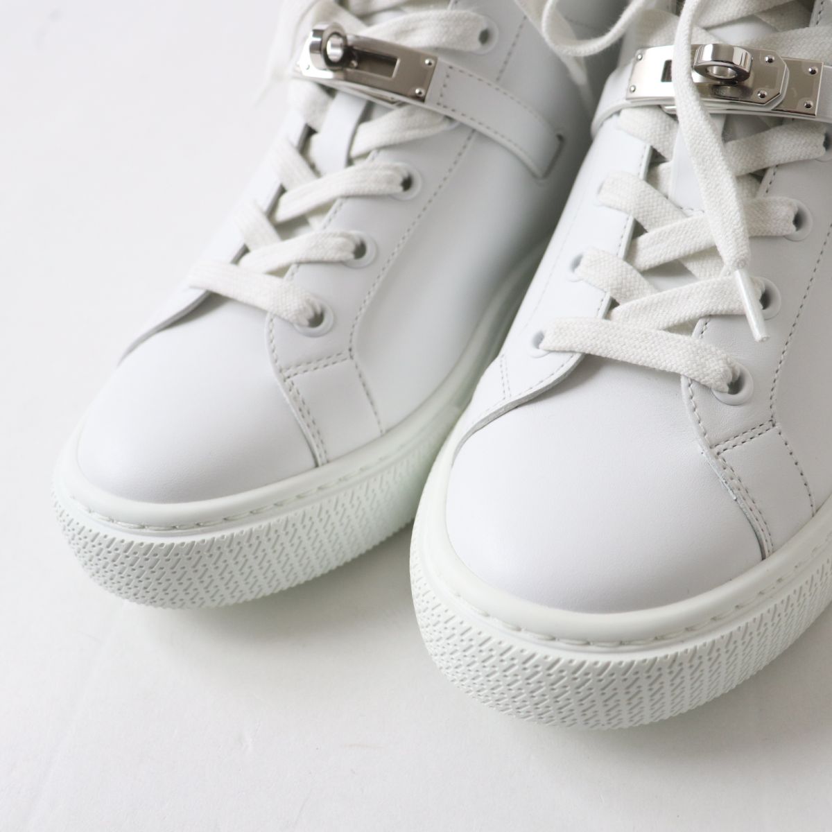 HERMES sneakers Part: Leather, Part: Kelly Metal White xSilver Metal Women 36.5  d