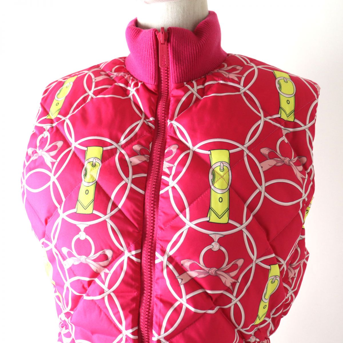 HERMES Best Main: 100% polyester, part: 82% virgin wool, part: 14% polyamide (nylon), part: 4% elastane (polyurethane), part: 57% rayon, 43% polyester Fusha pink<br>La Promenade du Matin/Morning Walk Women 36  d