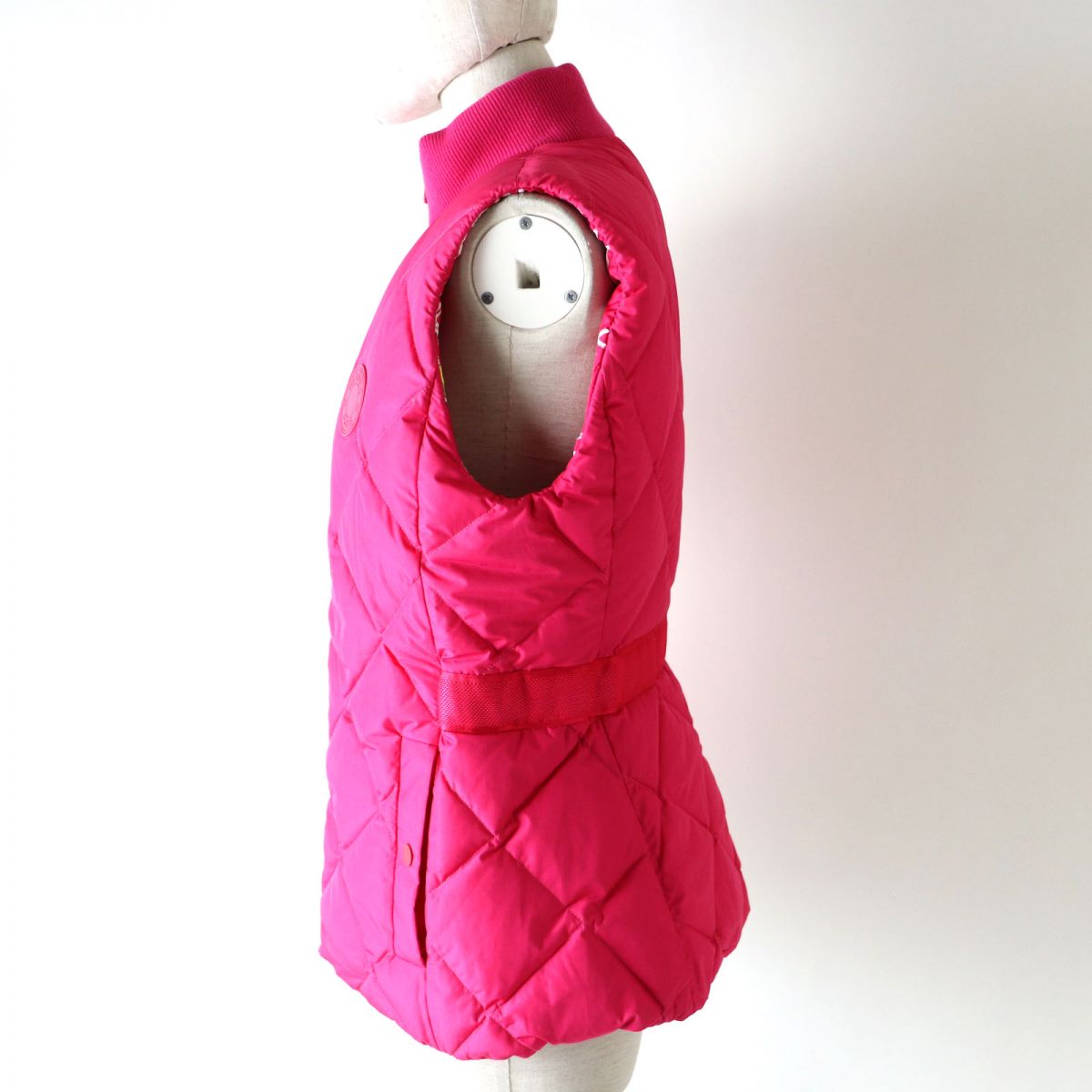 HERMES Best Main: 100% polyester, part: 82% virgin wool, part: 14% polyamide (nylon), part: 4% elastane (polyurethane), part: 57% rayon, 43% polyester Fusha pink<br>La Promenade du Matin/Morning Walk Women 36  d