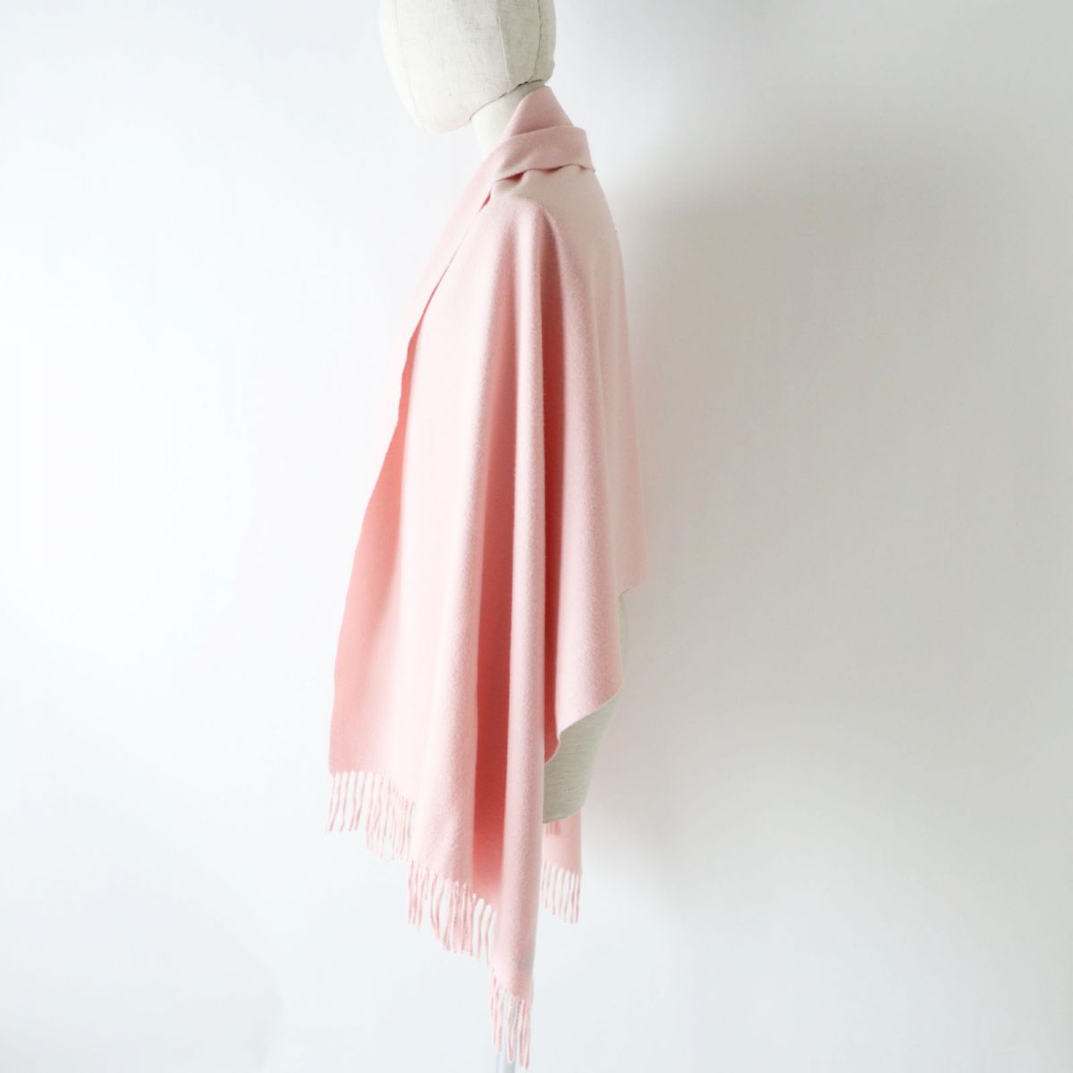 HERMES Stall Main: 100% cashmere Baby pink Women  d