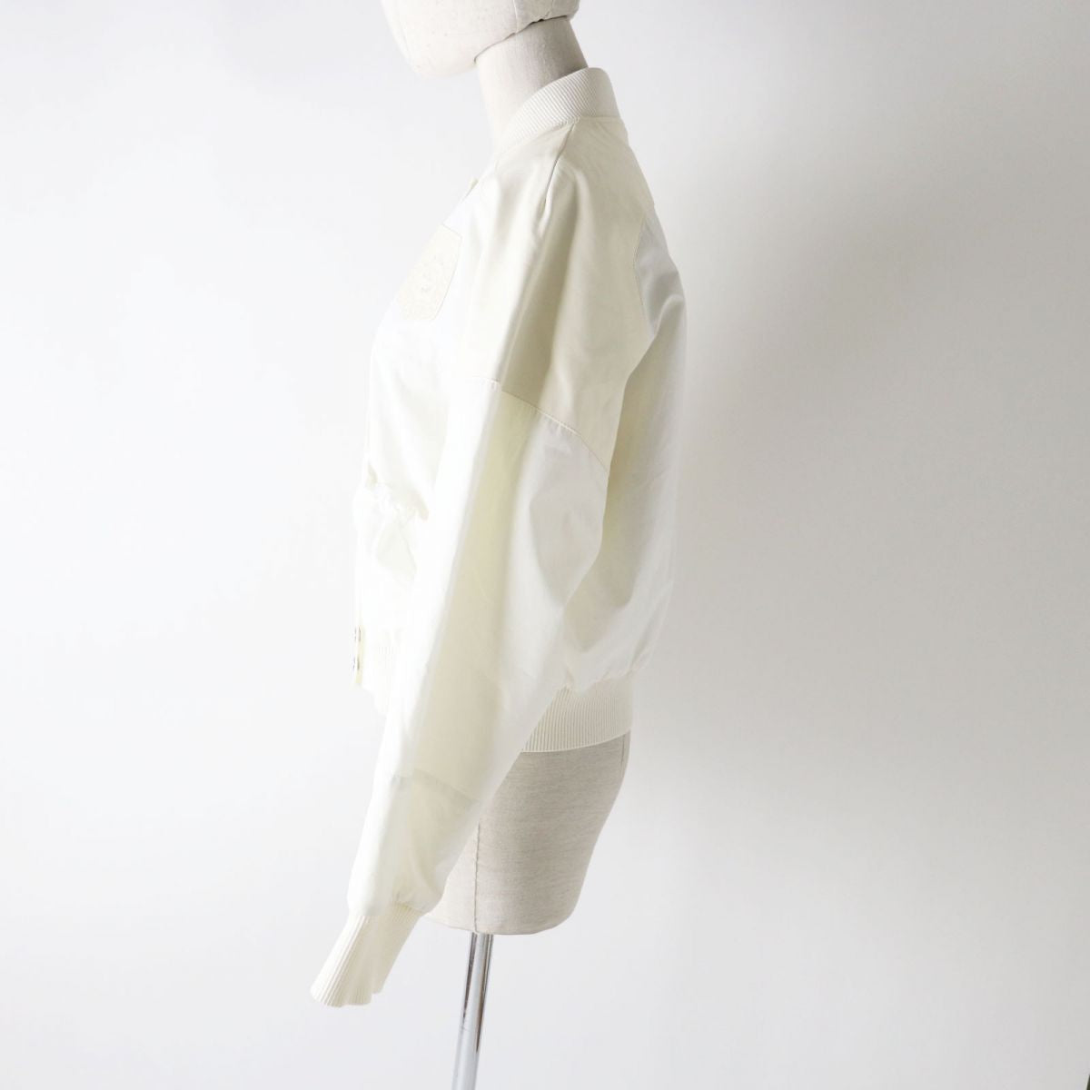 HERMES Blouson Outer: 100% cotton, Leather: Lamb leather, Part: 44% silk, Part: 33% cotton, Part: 21% polyamide (nylon) white Women 38  d