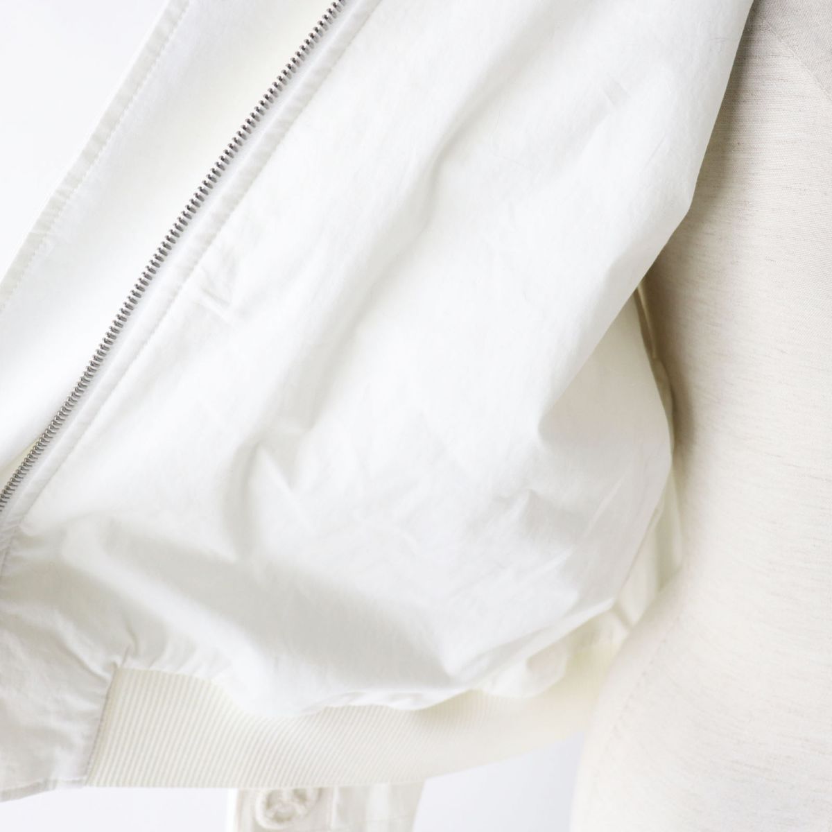 HERMES Blouson Outer: 100% cotton, Leather: Lamb leather, Part: 44% silk, Part: 33% cotton, Part: 21% polyamide (nylon) white Women 38  d
