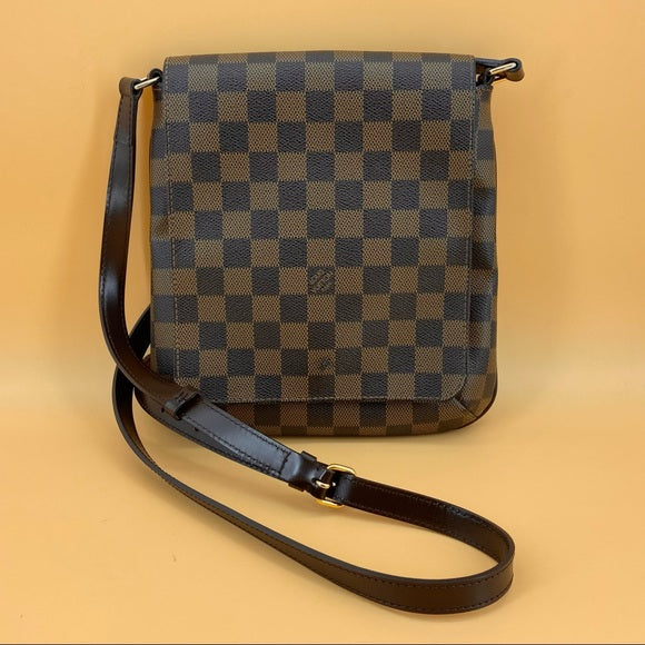 LOUIS VUITTON Damier Ebene M tte Salsa Bag