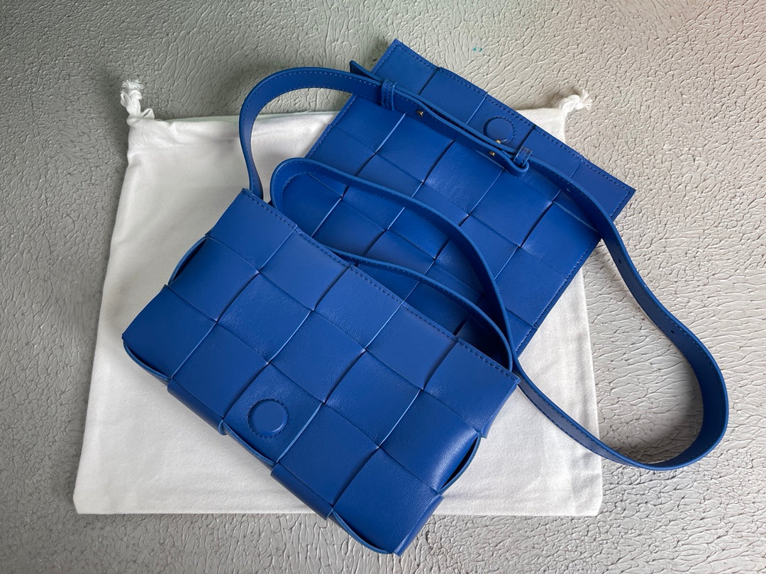 Top Quality Cassette Blue, For Women, Women’s Bags 9.1in/23cm
