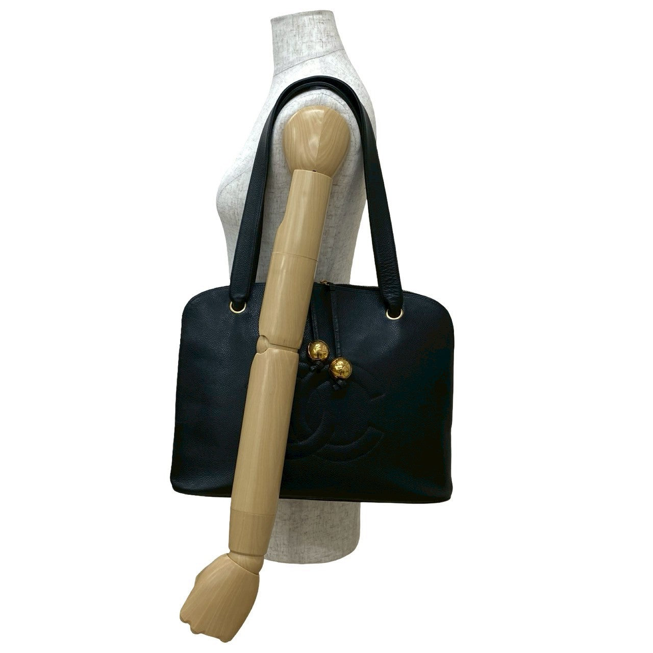 Chanel Caviar Skin Shoulder Bag