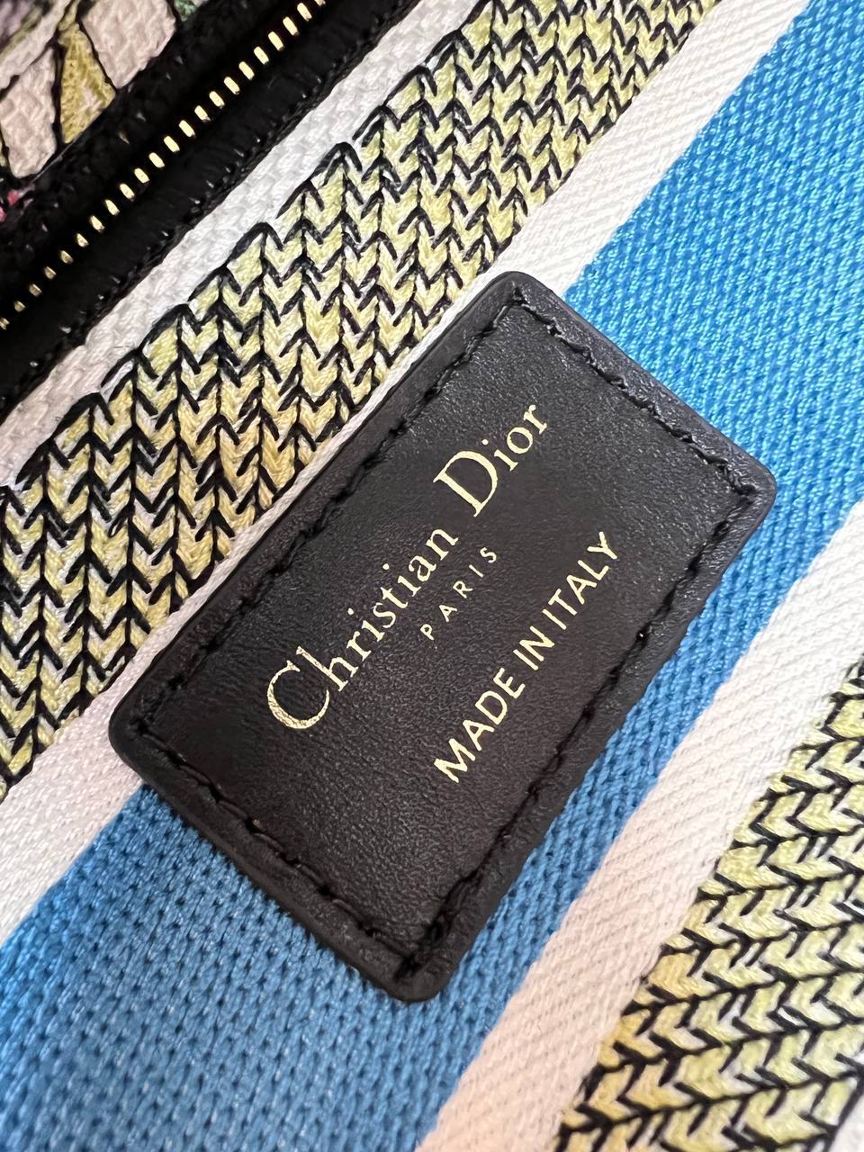 Dior MEDIUM Lady D-LITE Bag Latte Multicolor