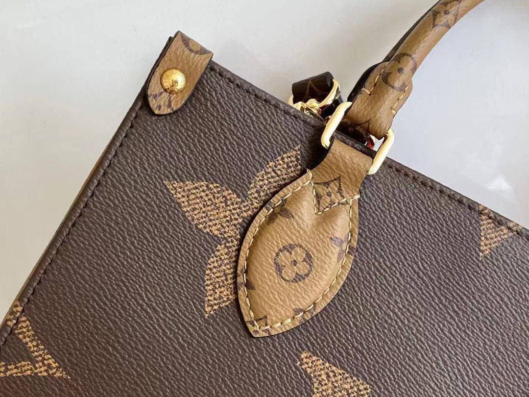 Top Quality OnTheGo PM Monogram Canvas For Women,  Shoulder Bags 9.8in/25cm Top Quality