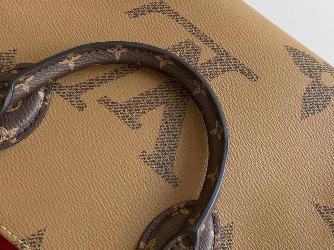 Top Quality OnTheGo PM Monogram Canvas For Women,  Shoulder Bags 9.8in/25cm Top Quality