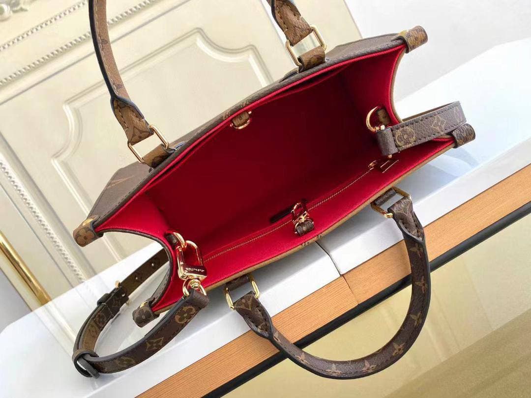 Top Quality OnTheGo PM Monogram Canvas For Women,  Shoulder Bags 9.8in/25cm Top Quality