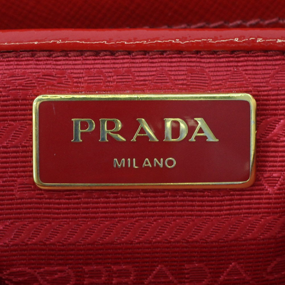 Prada Saffiano Vernice Galleria Medium Double Zip Tote