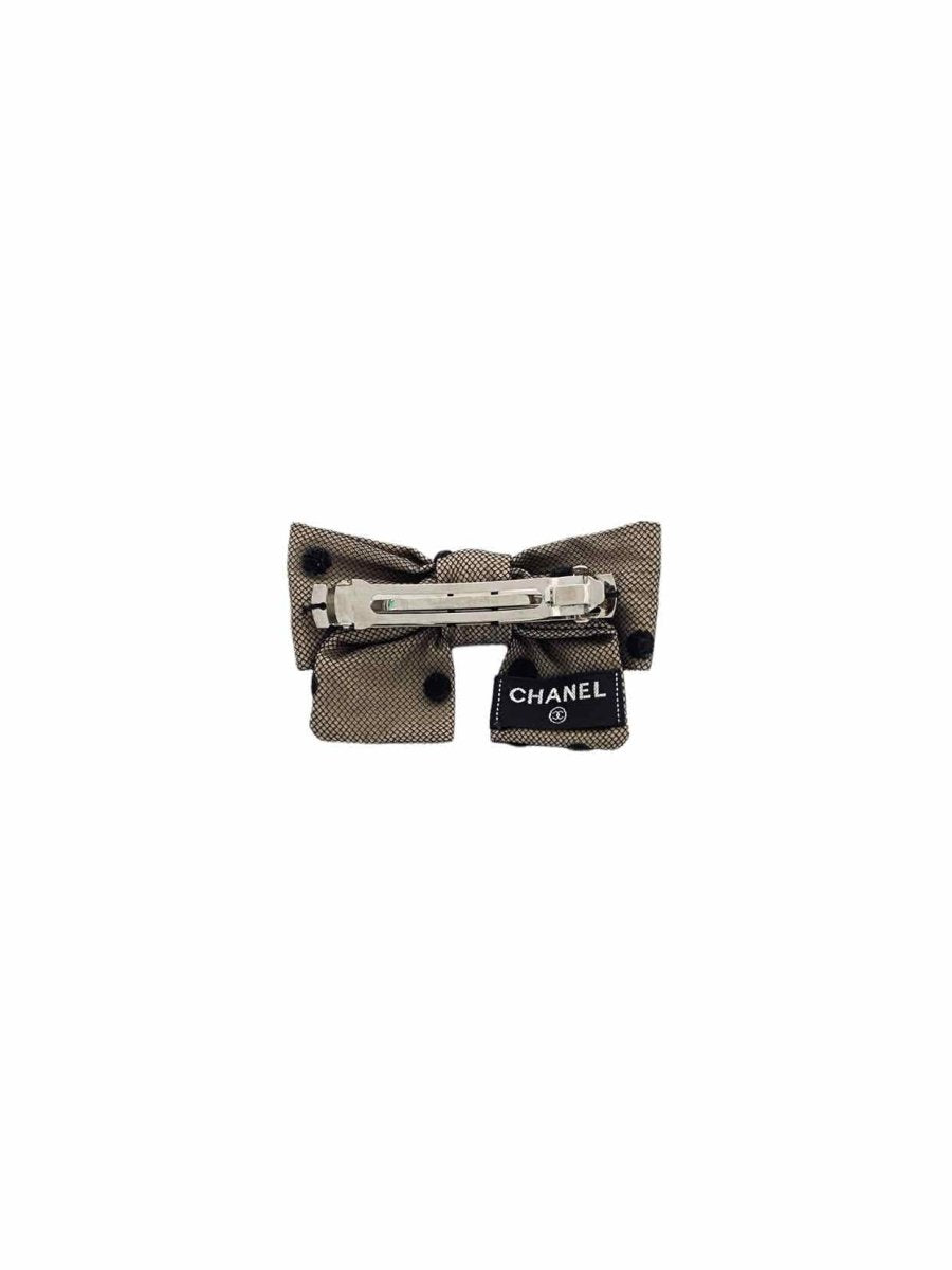 CHANEL Beige & Black Polka Dot Hair Clip