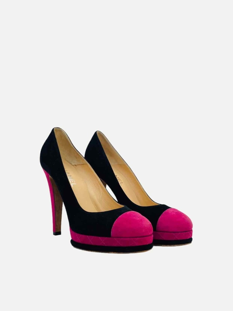 CHANEL Black w/ Pink Cap Toe Size EU 41 Pumps