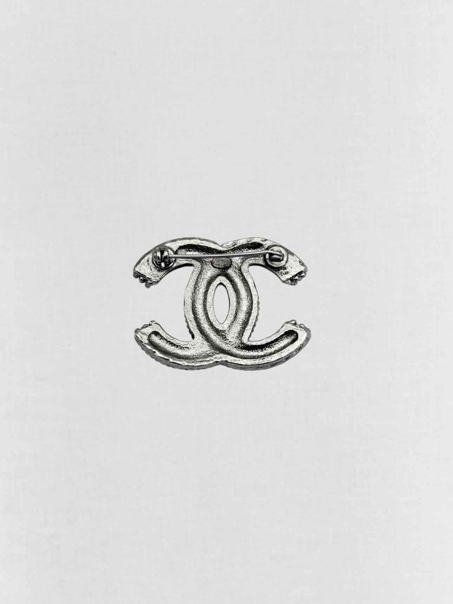 CHANEL Fashion Brooch