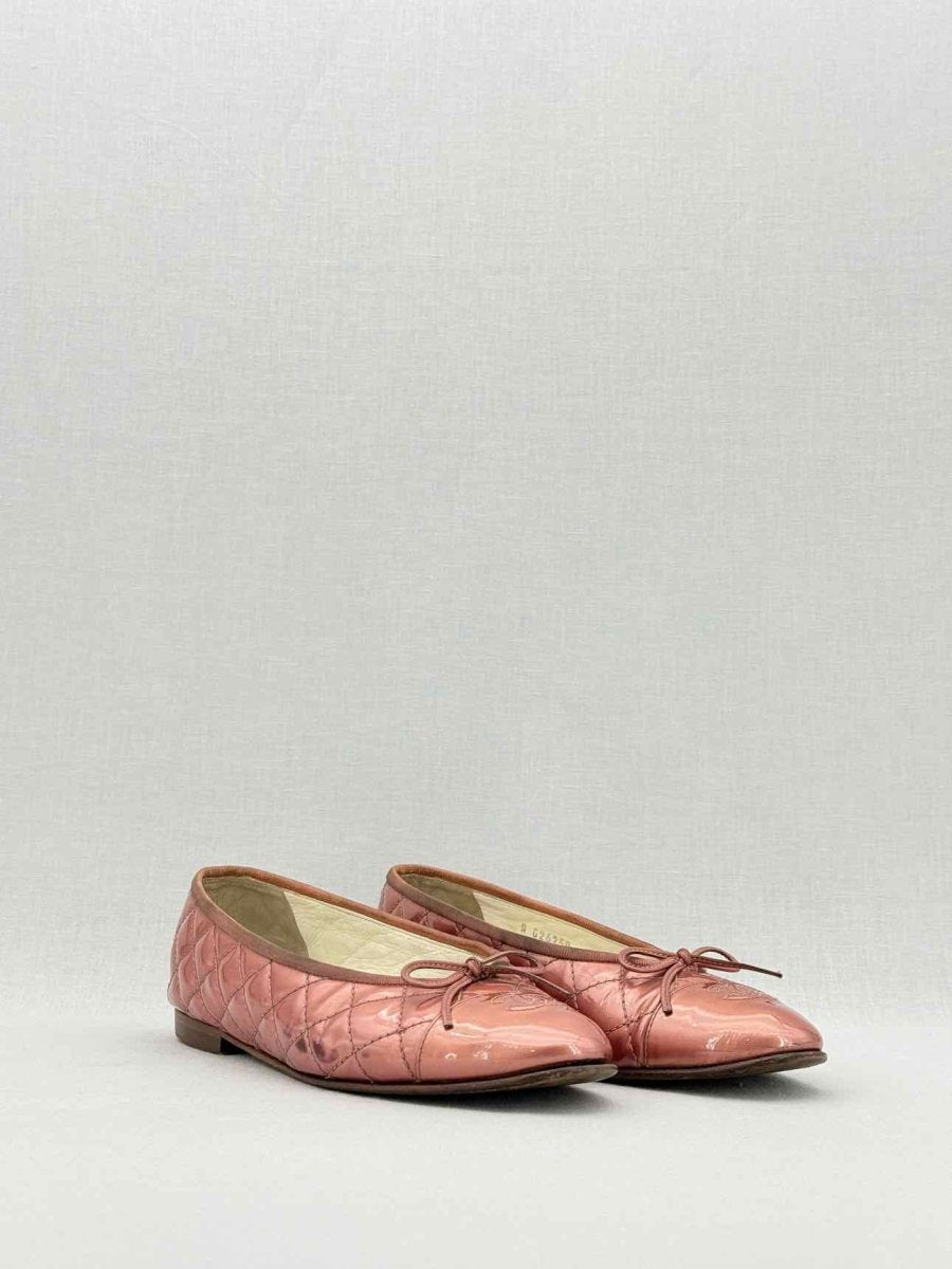 CHANEL Metallic Pink Quilted Size EU 40 Ballerinas