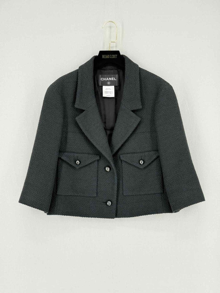 CHANEL Short Boxy Tweed Black Size US 8 Jacket