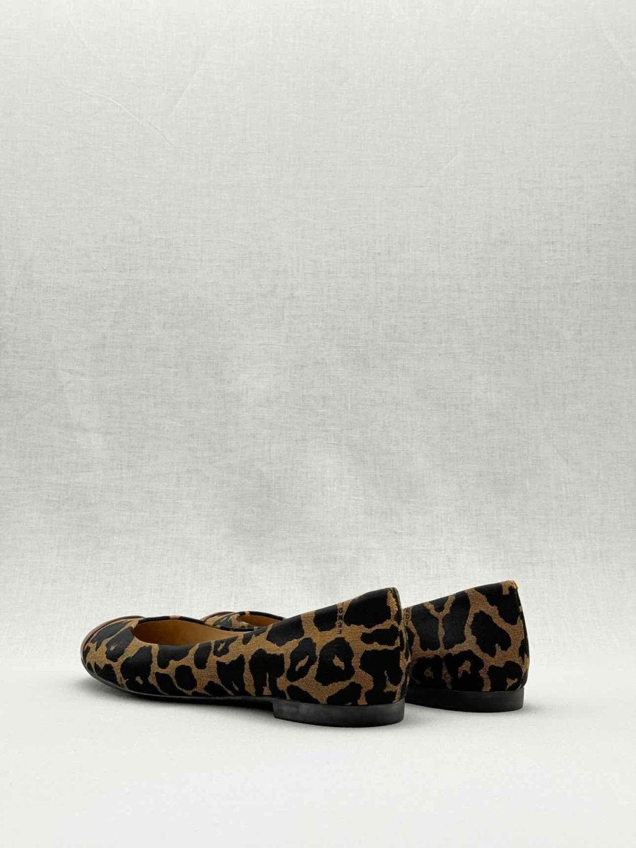FENDI Beige Multicolor Leopard Size EU 39 Ballet Flats
