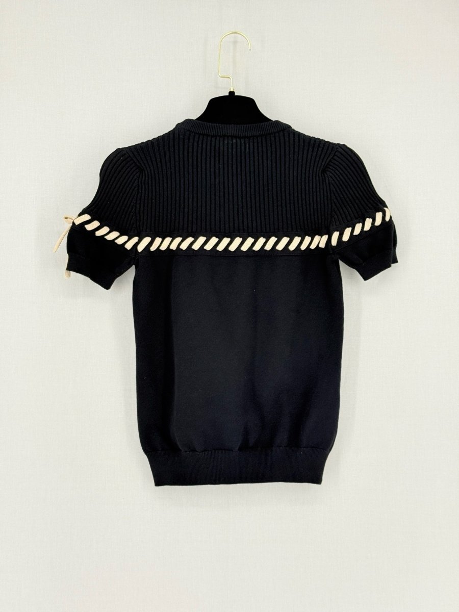 FENDI Black w/ Cream Stitch Detail Size US 2 Top