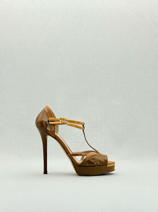 FENDI Brown Size EU 37.5 Heeled Sandals