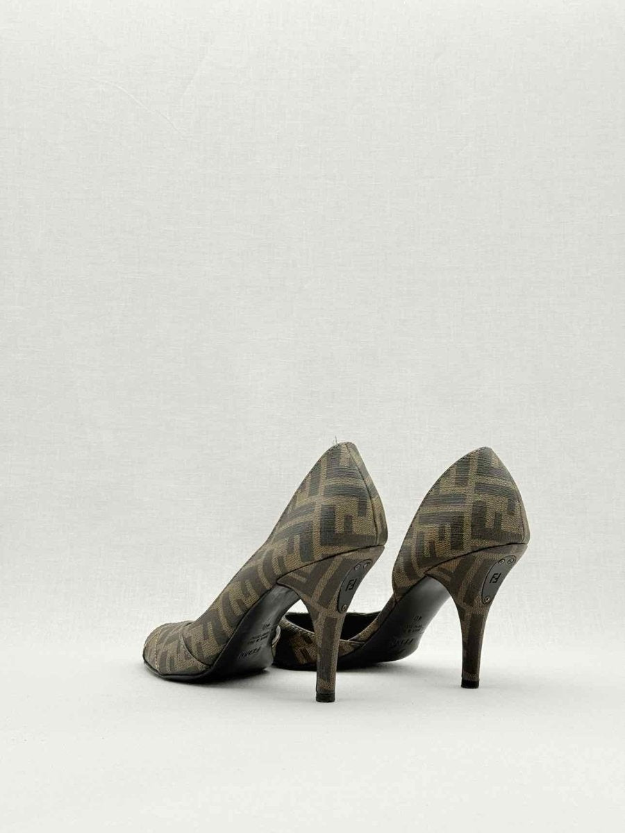 FENDI Brown Zucca Size EU 40 Pumps