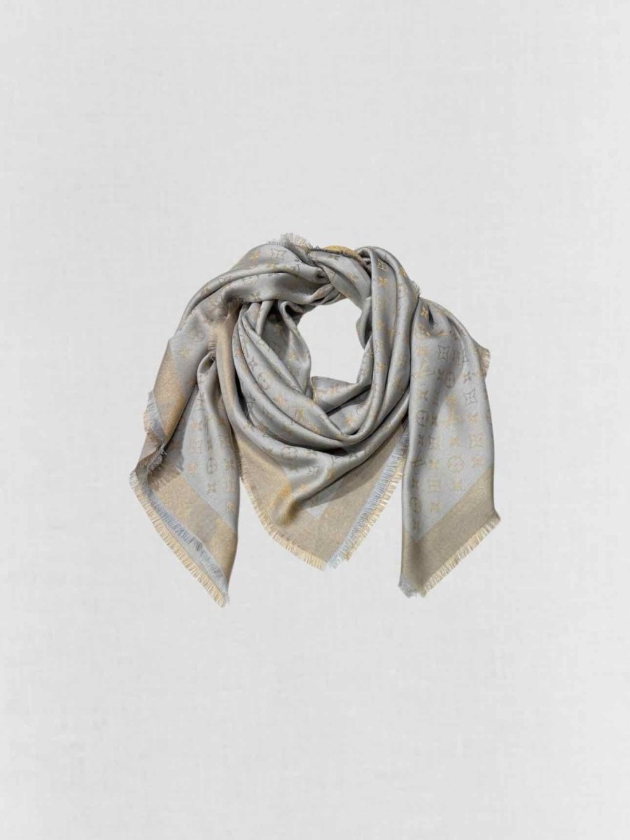LOUIS VUITTON Beige Fringed Scarf