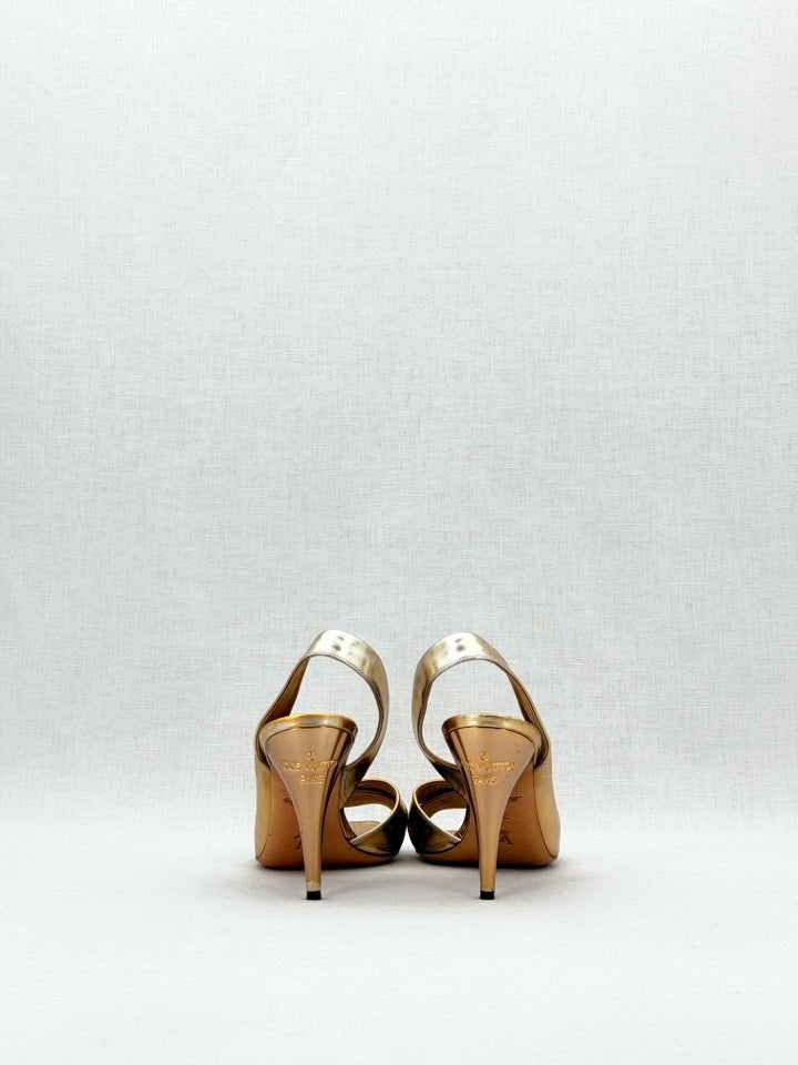 LOUIS VUITTON Criss-Cross Gold Size EU 38 Slingbacks