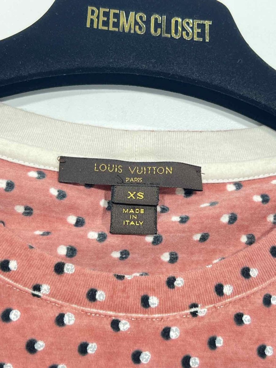 LOUIS VUITTON Fitted Pink Multicolor Polka Dot T-shirt