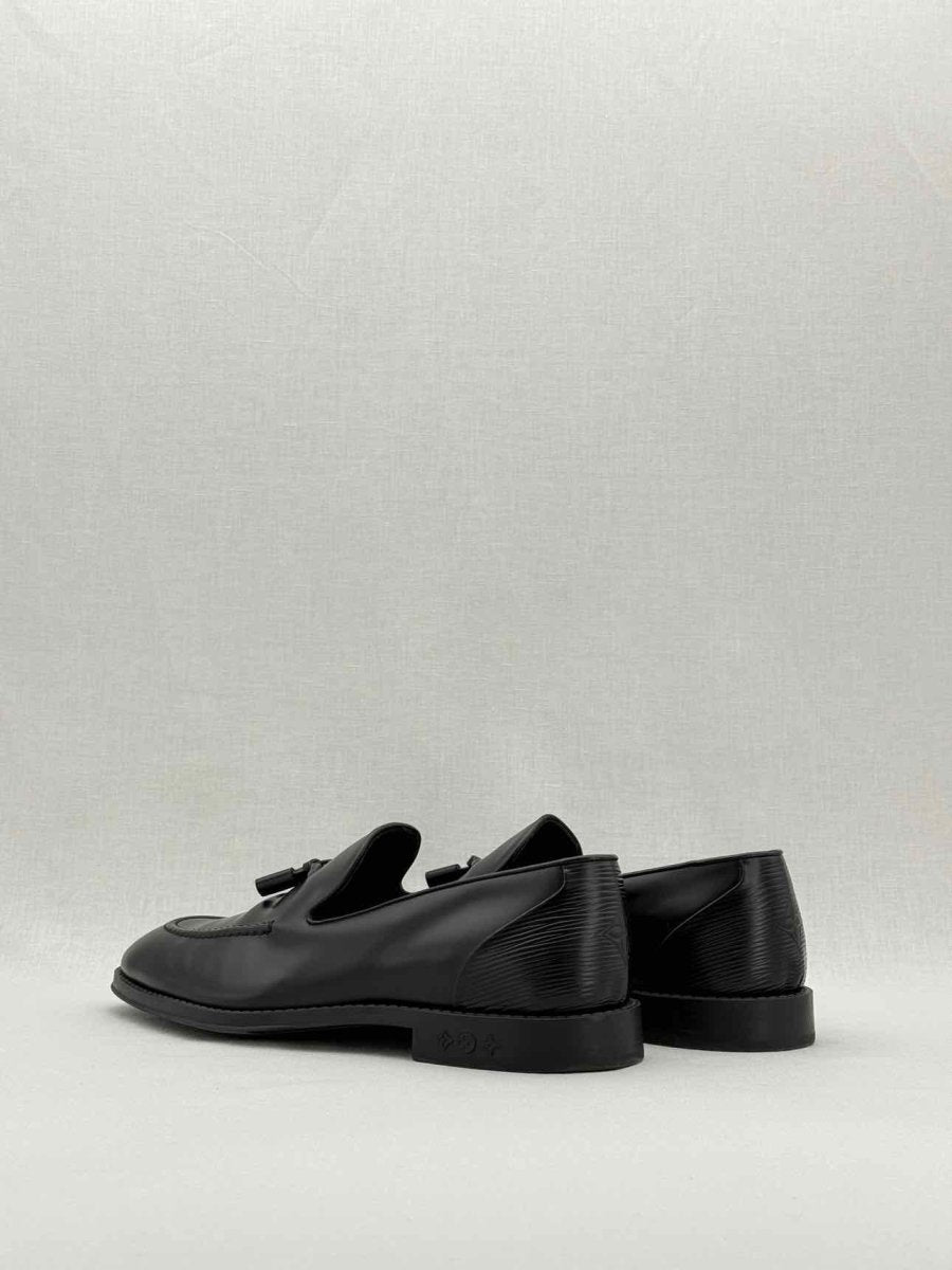 LOUIS VUITTON Kensington Black Size EU 43.5 Loafers