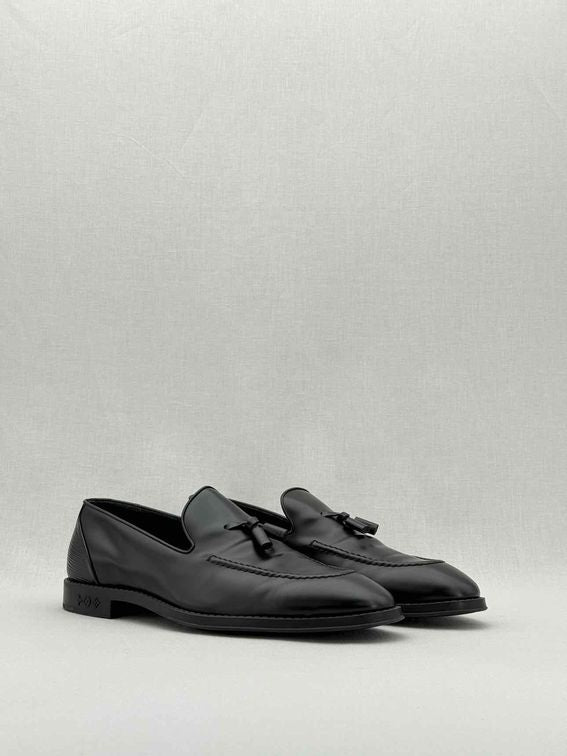LOUIS VUITTON Kensington Black Size EU 43.5 Loafers