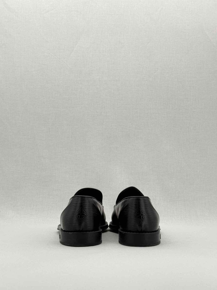 LOUIS VUITTON Kensington Black Size EU 43.5 Loafers