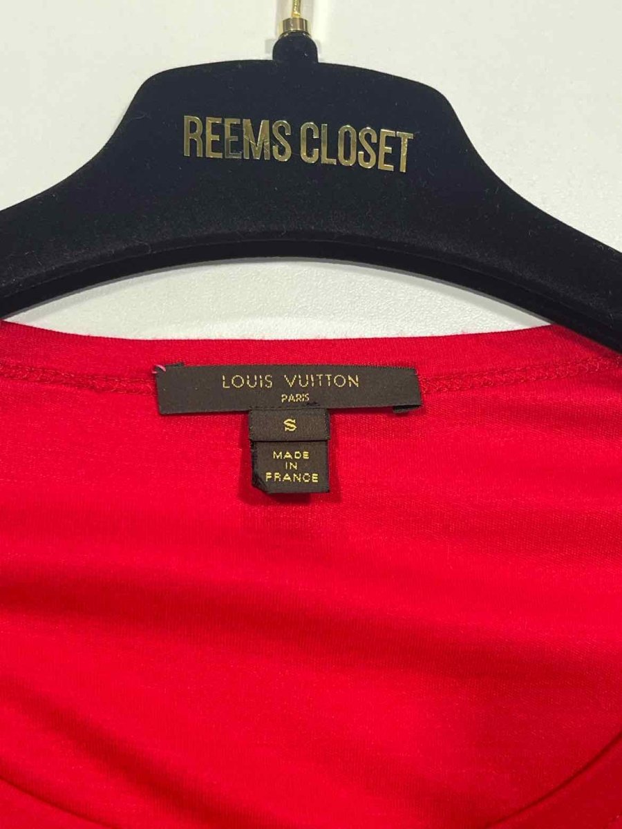 LOUIS VUITTON Loose Fit Red Size Small Top
