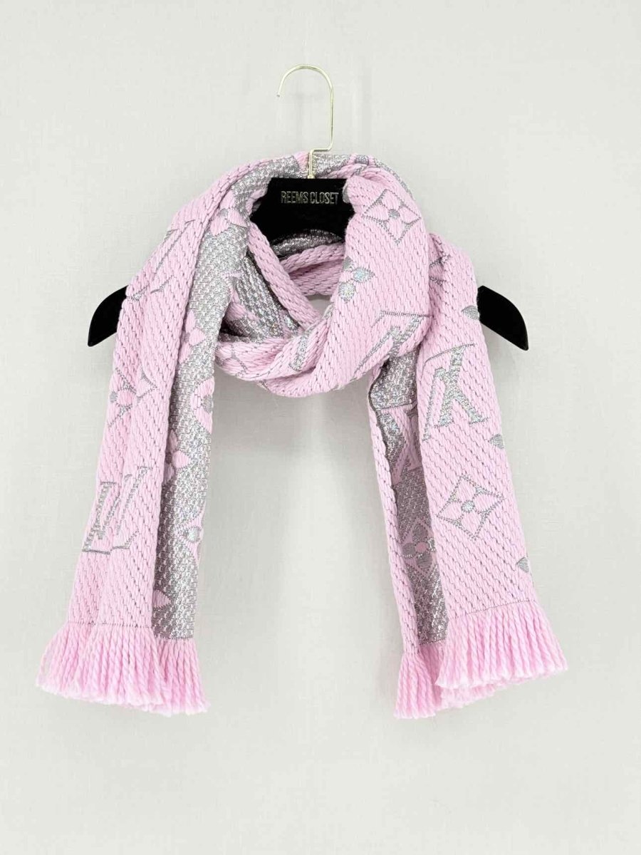 LOUIS VUITTON Pale Pink Logomania Scarf