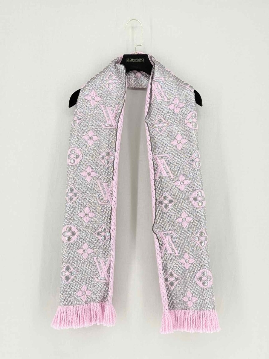 LOUIS VUITTON Pale Pink Logomania Scarf