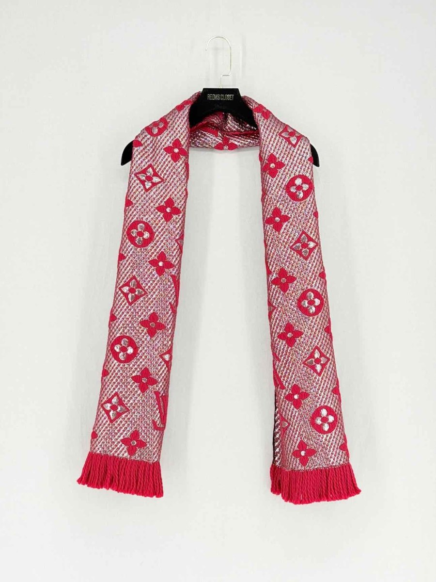 LOUIS VUITTON Red Logomania Scarf