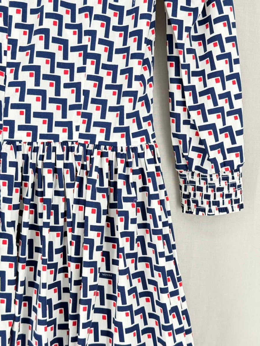 PRADA White w/ Blue & Red Size US 6 Short Dress