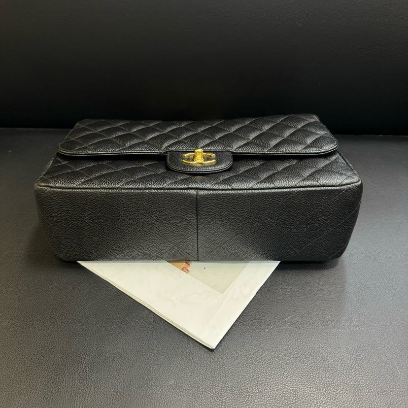 Chanel CF Jumbo Black Caviar Quilted Flap Bag 30x21x9cm