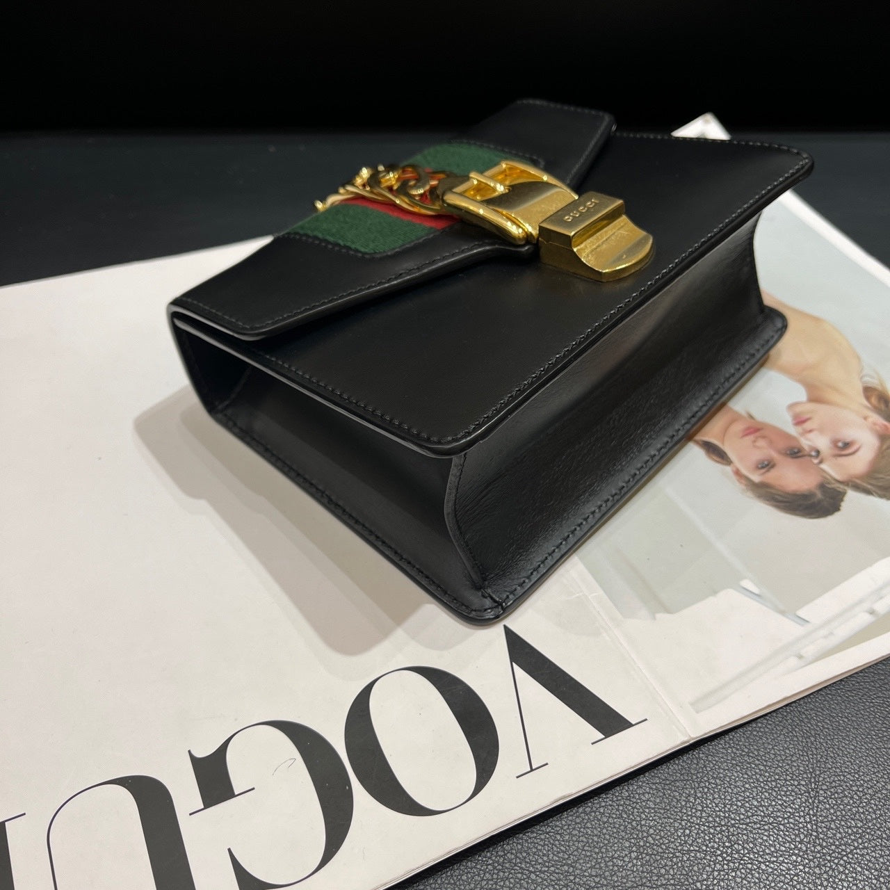 Gucci Sylvie Mini Black Leather Green Red Web Chain Bag xx. cm